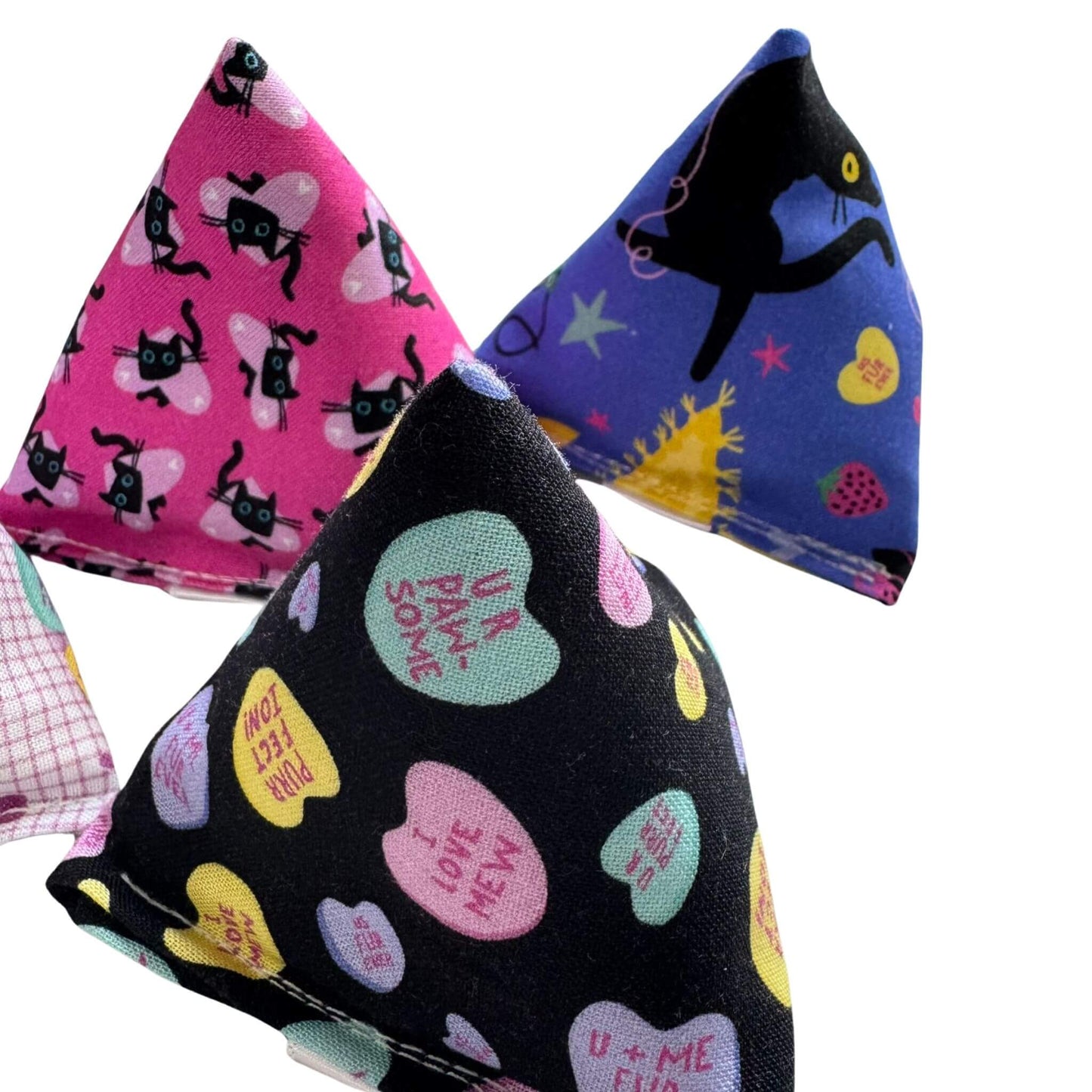 Valentine’s Day Happy Sack Catnip Cat Toys |  Weekly on the Menu